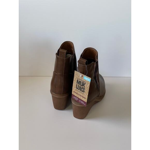 NWT Muk Luks WOMEN'S ENGLAND OXFORD WEDGE BOOTIES 9.5 - Picture 5 of 10